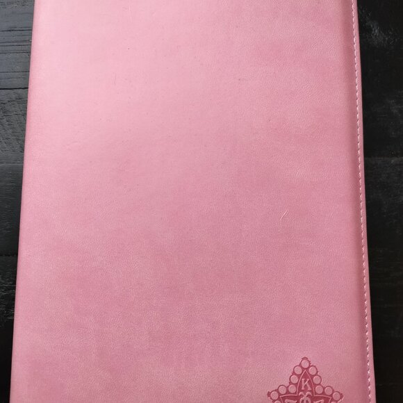 Alpha Kappa Alpha Book Cover with Becoming Michelle Obama Hardcover Book - Picture 1 of 5